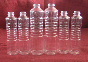 500ml 塑料瓶 塑料制品;青岛塑料制品;挤塑、吹塑、注塑、吸; 青岛广顺塑料制品有限公司